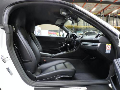 boxster823intdferme